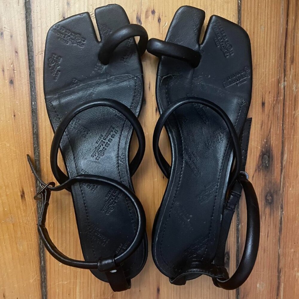 Maison Margiela Women's Black Sandals